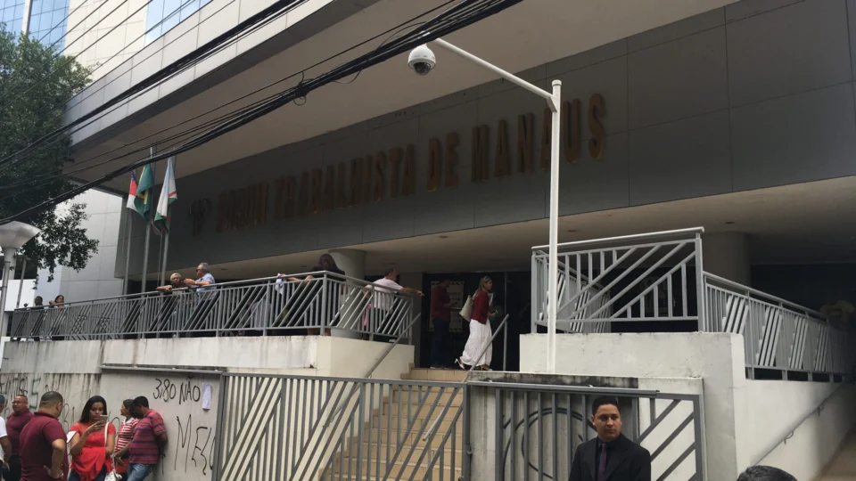 Ministro debate reforma trabalhista em Manaus