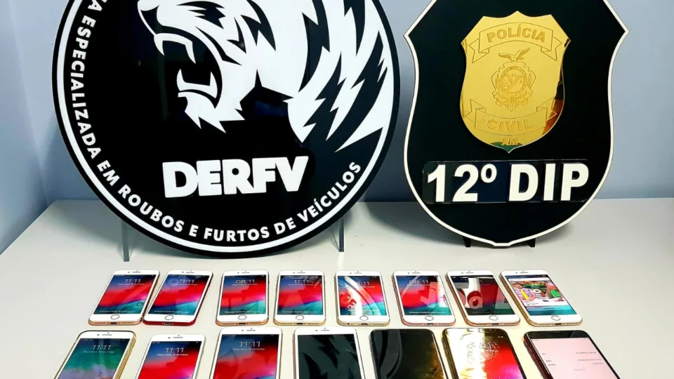 Trio é preso durante operação “iCloud” com 15 celulares roubados