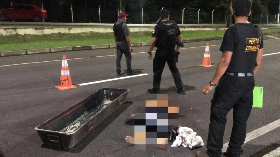 Jovem é morto e tem corpo jogado na estrada do aeroporto