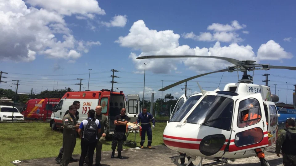 Agricultor é resgatado por helicóptero da PM em Iranduba