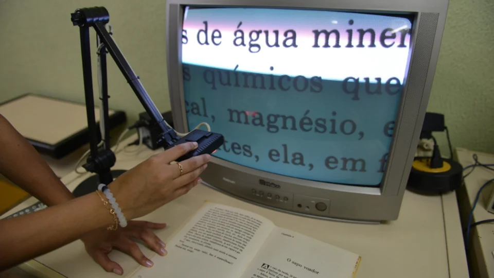 Estão abertas inscrições para cursos de instrumentos para deficientes visuais