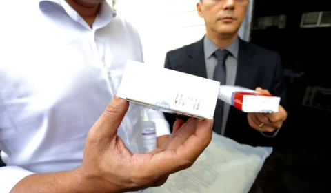 Governo joga no lixo 24 toneladas de remédios vencidos desde 2015