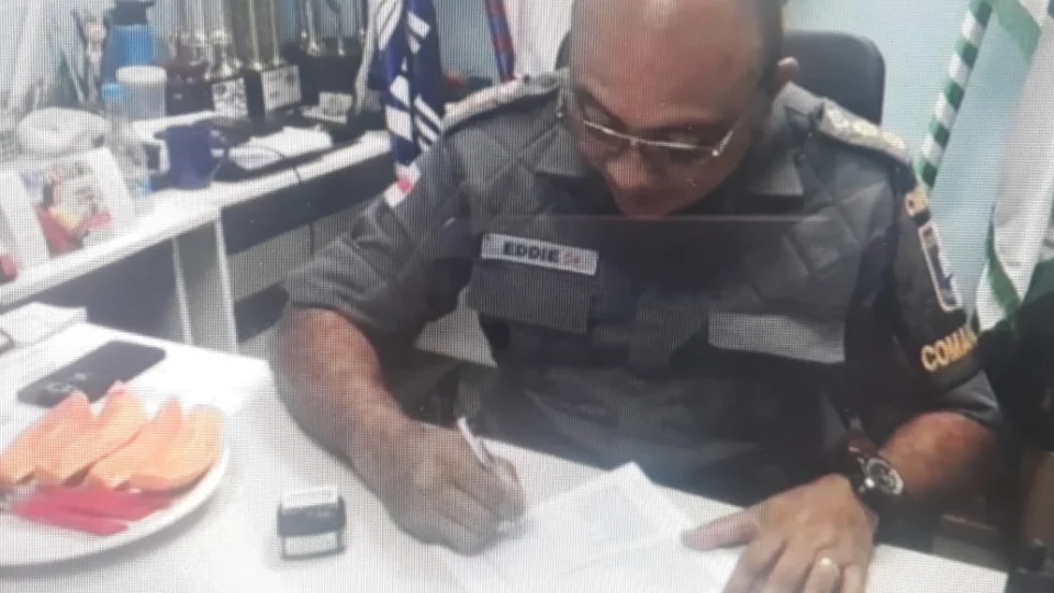 Coronel da PM é acusado de assediar mulheres em escola de Manaus