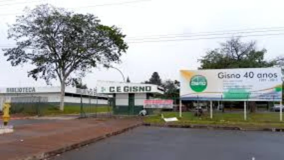 Adolescentes combinam massacre em escola no Distrito Federal