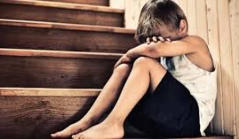 Saiba como proteger as crianças de crimes relacionados à pedofilia