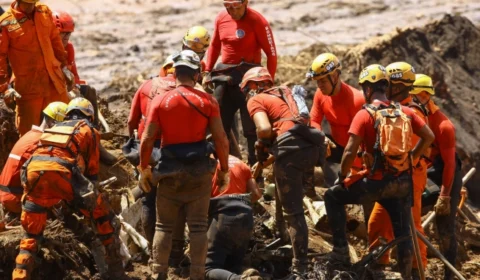 Bombeiros Militares do Brasil são enviados para Moçambique