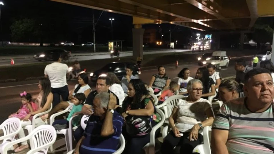 Tragédia na Djalma completa 5 anos e culto reúne famílias de vítimas de trânsito