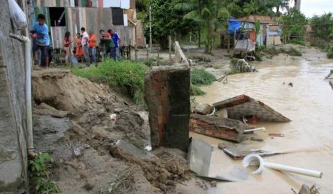 Manaus registra oito ocorrências causadas pela chuva neste domingo
