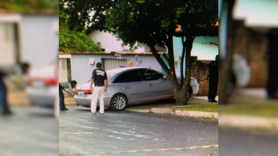 Criança de um ano morre após ser atropelada pela mãe em garagem de residência no AM