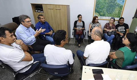 Governo AM receberá representantes de movimentos sindicais de professores nesta terça-feira (23)