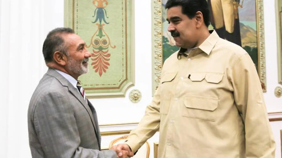 Maduro anuncia possibilidade de reabrir fronteira após encontro com o senador Telmário Mota