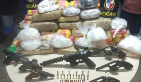 Cinco homens são presos com armas e drogas na Zona Oeste