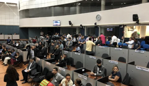 Audiência pública na Câmara discute regulamentação dos transportes por aplicativos em Manaus