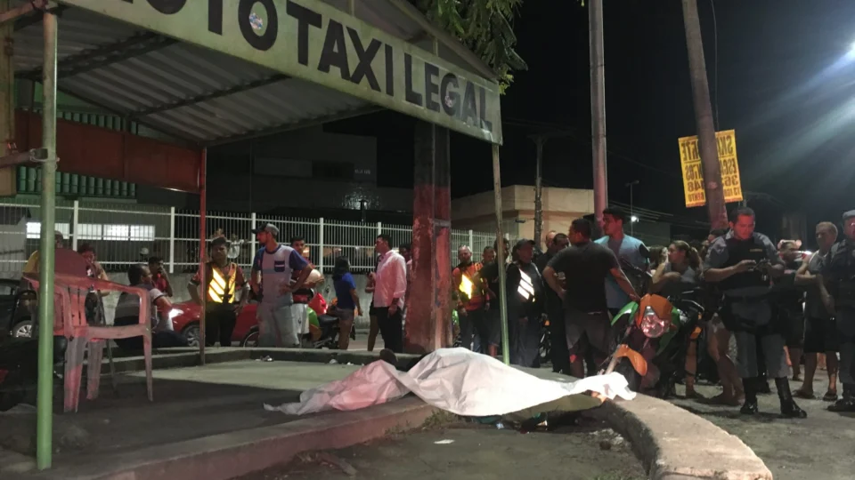 Mototaxista é executado com 5 tiros na cabeça, no bairro Cidade Nova