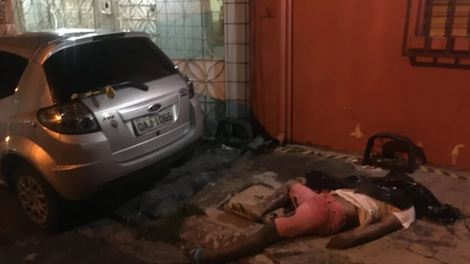 Justiceiro mata bandidos com 8 tiros durante fuga de assalto