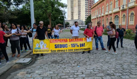 Professores aprovam ‘estado de greve’ e sinalizam paralisação após 12 de abril em Manaus