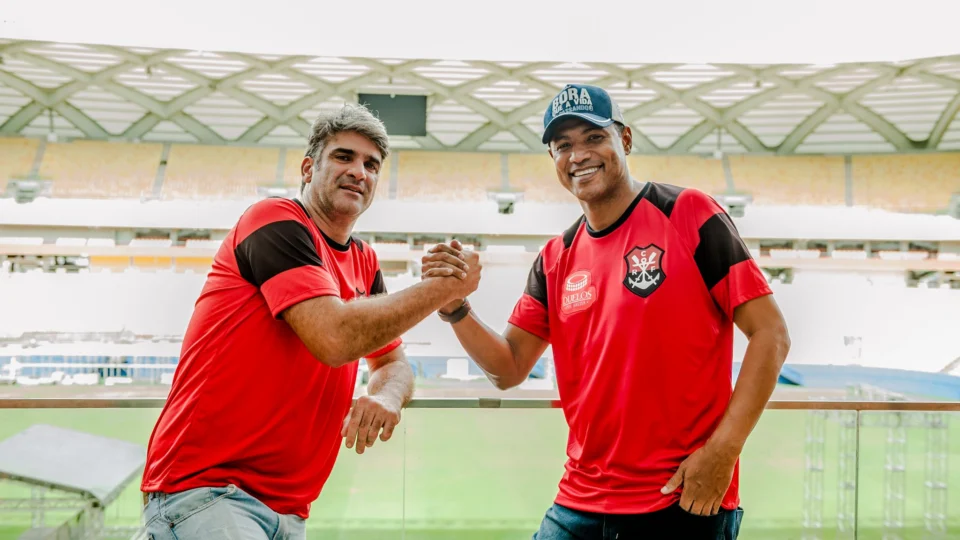 Jogo entre Lendas do Flamengo x Amigos do Iranduba tem promoção especial