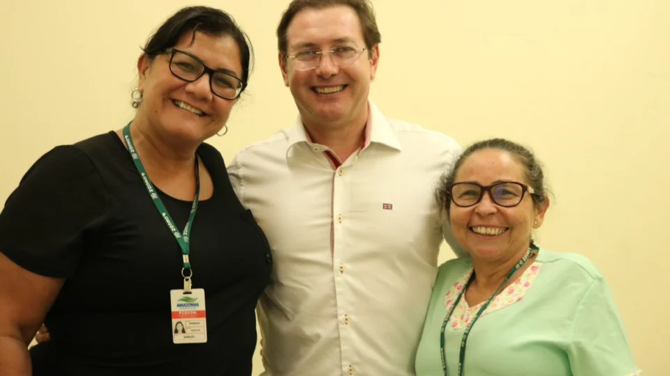 Servidores da FCecon serão homenageados durante assembleia em Manaus