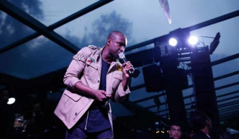 Cantor Thiaguinho fecha turnê ‘Tardezinha Surreal’ em Manaus