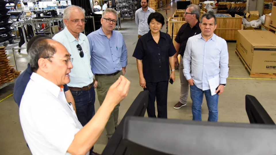 Alta tecnologia: Brudden da Amazônia apresenta aparelhos para ginástica pioneiros na ZFM