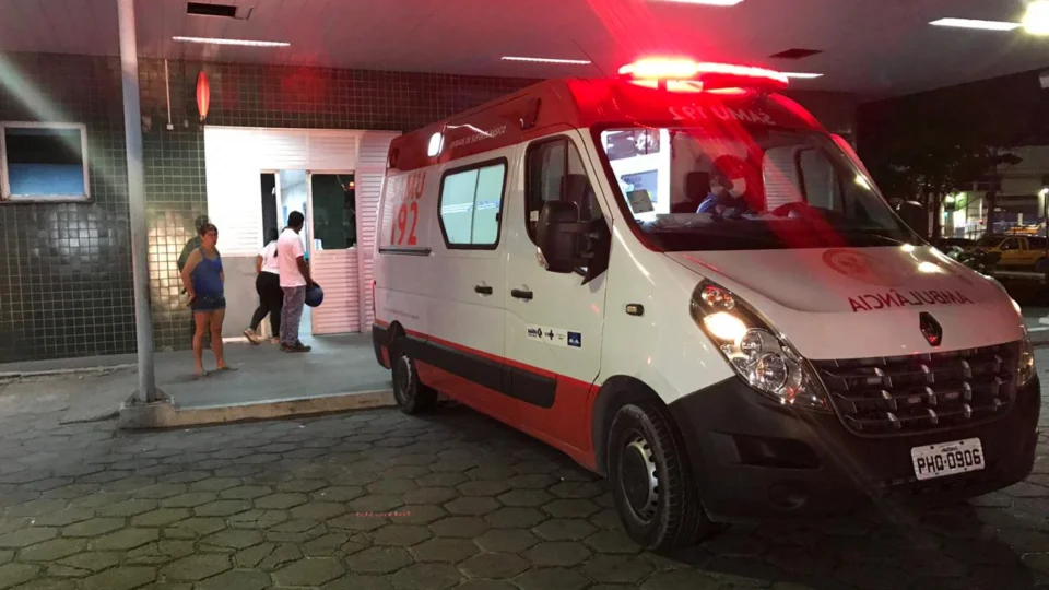 Durante assalto no Tancredo Neves homem é alvejado com 4 tiros e sobrevive