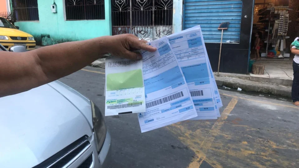 Moradores denunciam problema no abastecimento de água em rua do bairro Grande Vitória