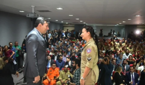 Mais de 80 bombeiros militares são promovidos por Wilson Lima em Manaus