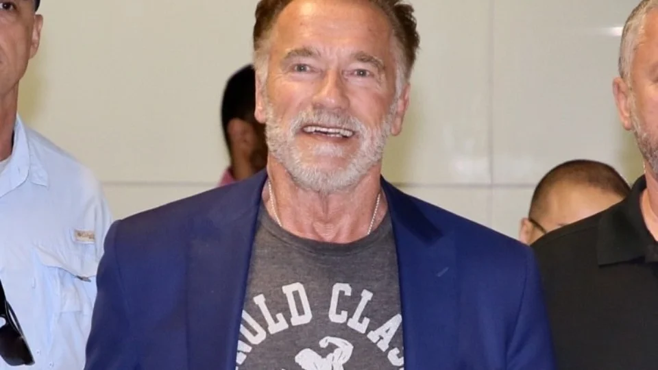 Arnold Schwarzenegger é barrado pela embaixada brasileira; entenda