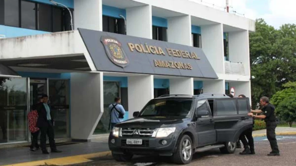 Ex-superintendente do Ibama é preso na operação da PF em Manaus