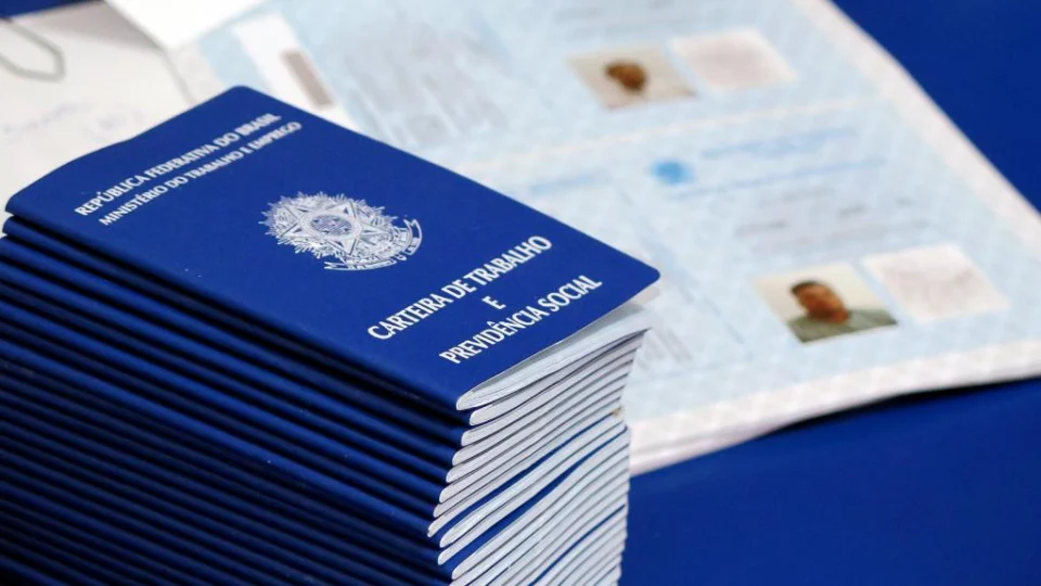 Sem emprego? Setrab tem 51 vagas nesta terça-feira (21); confira