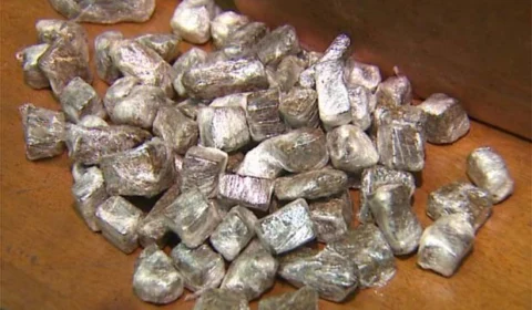 Com drogas e materiais para venda de entorpecentes, homem é preso no Redenção