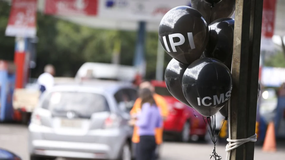 Dia Livre de Imposto consumidores poderão comprar com descontos