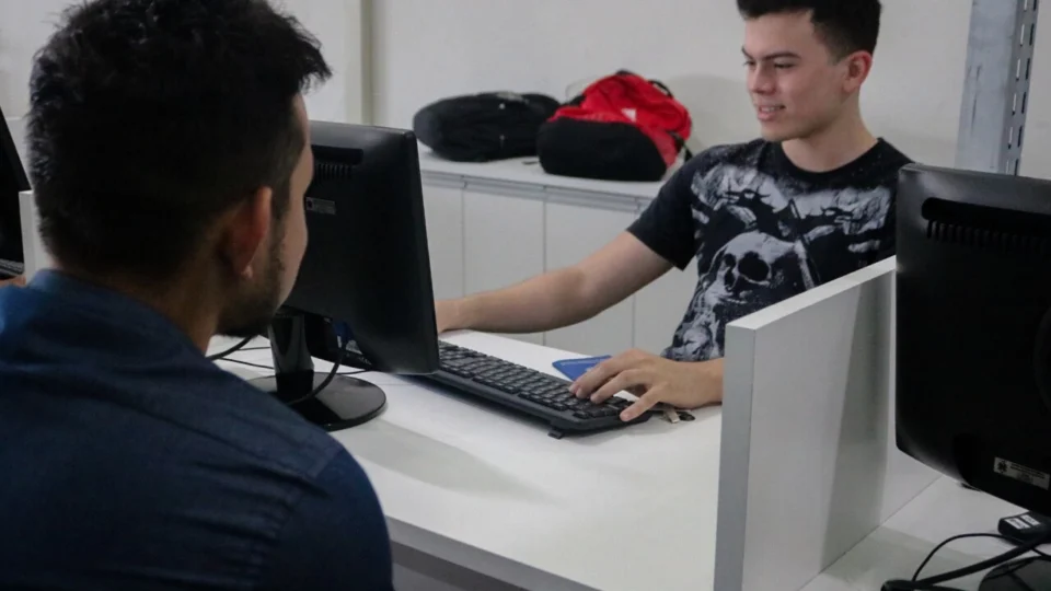 Confira as 101 vagas de emprego nesta quarta-feira (29)