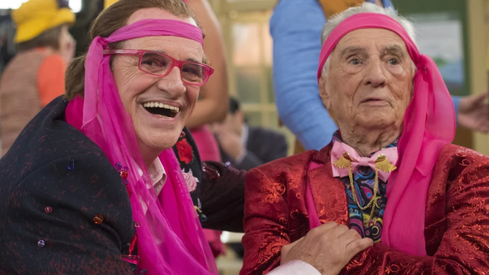 Ator Orlando Drummond, o eterno ‘Seu Peru’ participa de episódio da escolinha