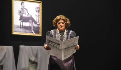 Espetáculo ‘Ambrozhya e o Phantasma da Arte’ inicia apresentações no Teatro Gebes Medeiros