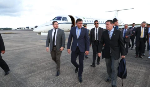 Wilson Lima e Mourão discutem BR-319, Zona Franca de Manaus, sistema prisional e outros temas de interesse do Amazonas