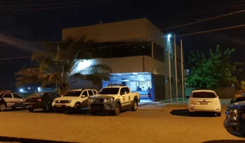 Pai é preso suspeito de espancar a filha de 17 anos