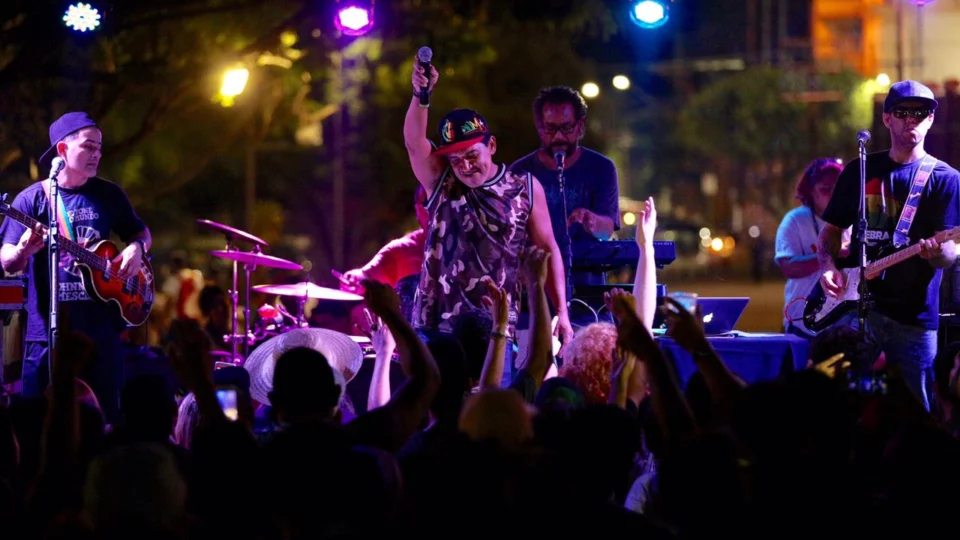 Dia do Reggae é comemorado com show gratuito no  Largo de São Sebastião
