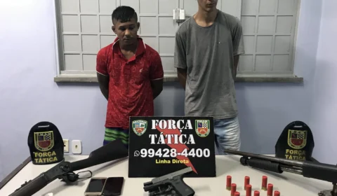 Força Tática prende dupla com armas de grosso calibre na invasão Fazendinha