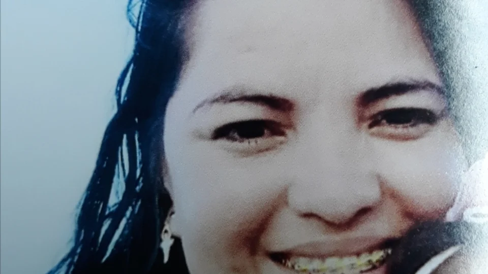 Mulher desaparece com filha e R$13 mil em Manaus