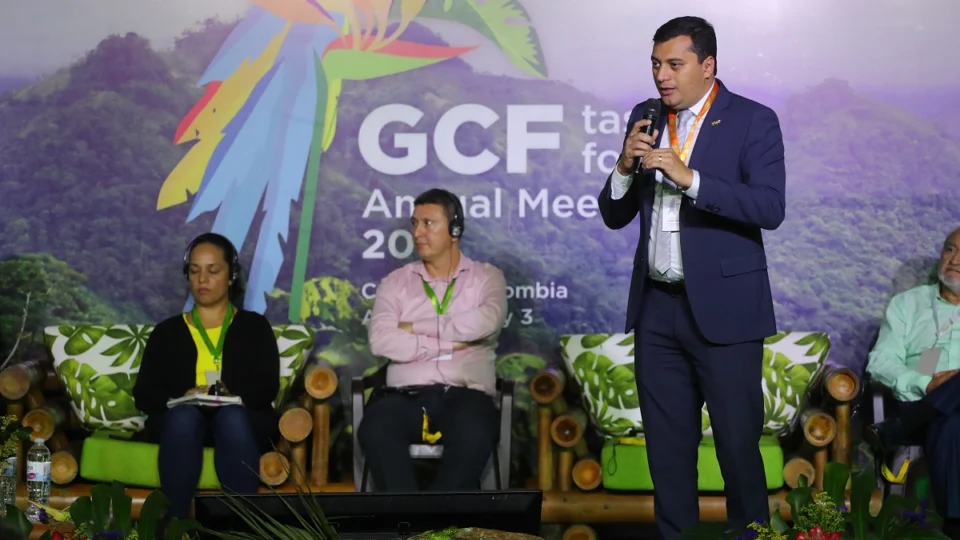 Wilson Lima fecha parceria internacional para investimento em infraestrutura no Amazonas