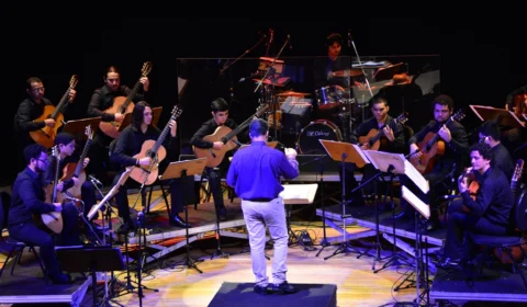 Dia das mães é celebrado com espetáculo especial no 22º FAO em Manaus