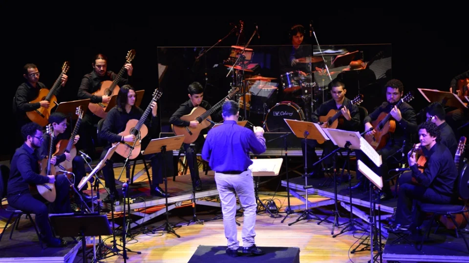Dia das mães é celebrado com espetáculo especial no 22º FAO em Manaus