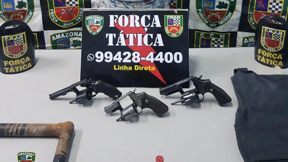 Mulher é presa em posse de 4 armas na Zona Norte de Manaus