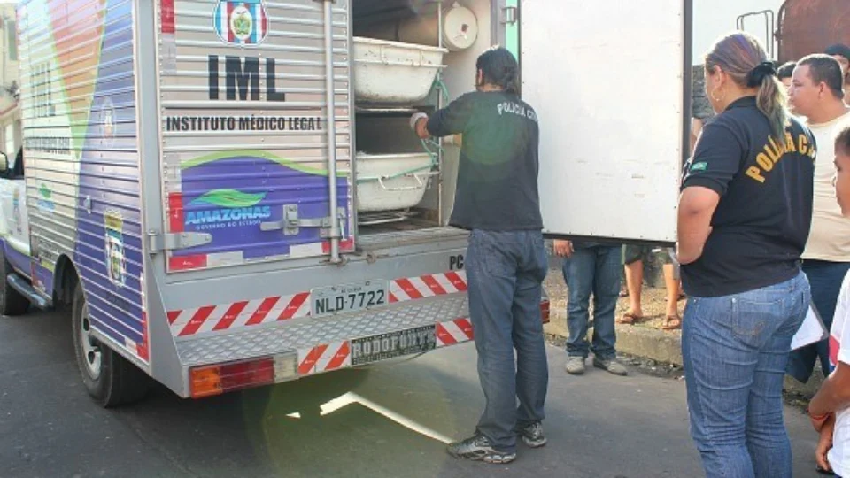 Homem é assassinado com tiros na cabeça