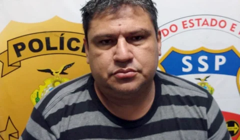 ‘Bebezão’ é preso por participar de roubo a passageiros de ônibus no Distrito de Cacau Pirêra