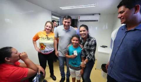 Em Parintins, Sejusc atende mais de 1.400 pessoas no Amazonas Presente