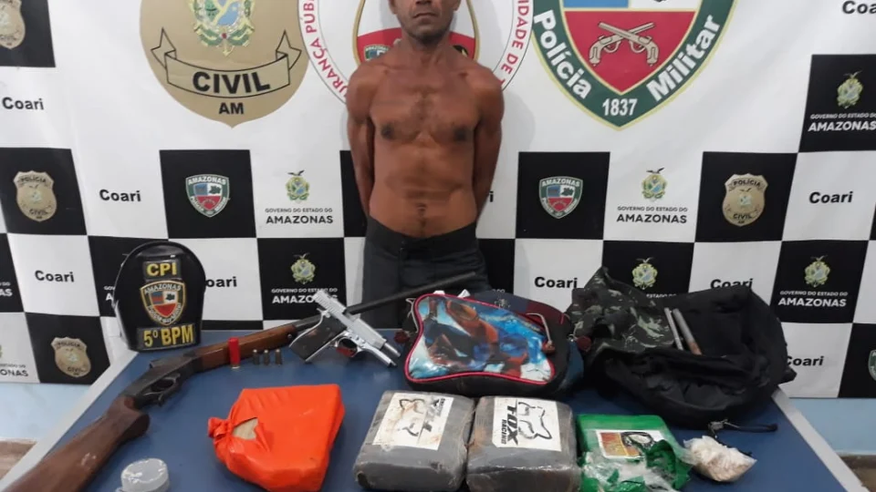 Homem suspeito de ser pirata dos rios é preso durante operação policial em Coari