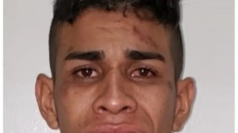 Suspeito é morto a tiros após estuprar e matar uma mulher no interior do Amazonas