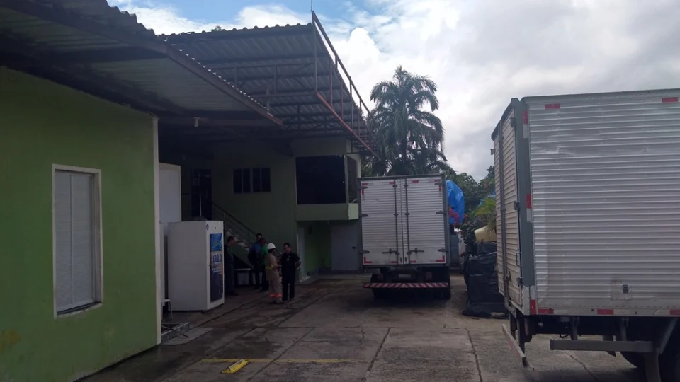 Fábrica de gelo é identificada com irregularidade na medição em Manaus